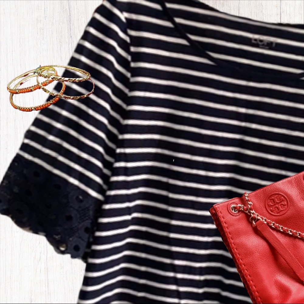 🌷 Loft Navy Striped Lace Sleeve Top S 🌸